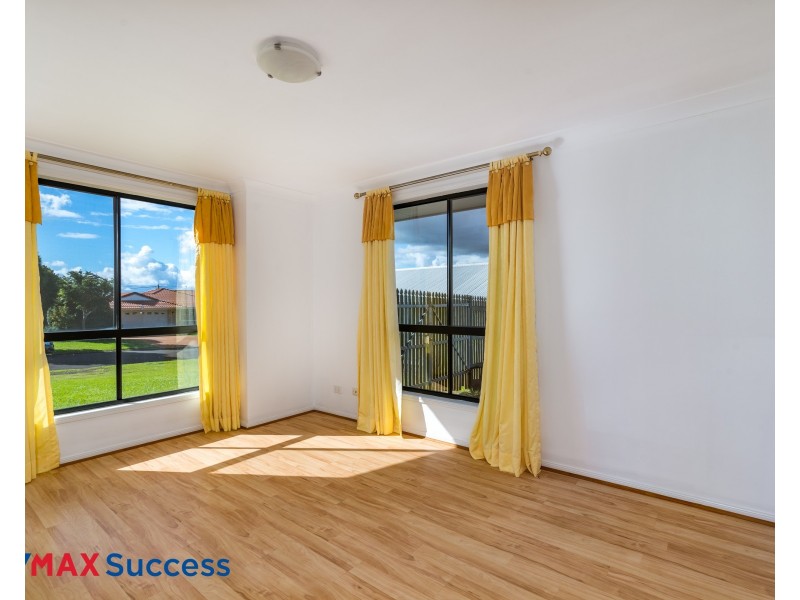32 Swartz Street, Kearneys Spring QLD 4350