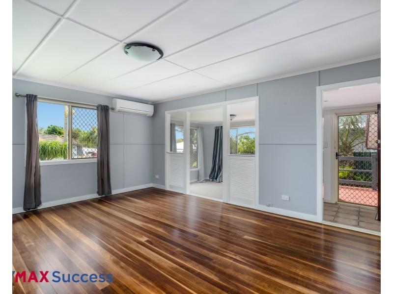 16 Erbacher Street, Centenary Heights QLD 4350