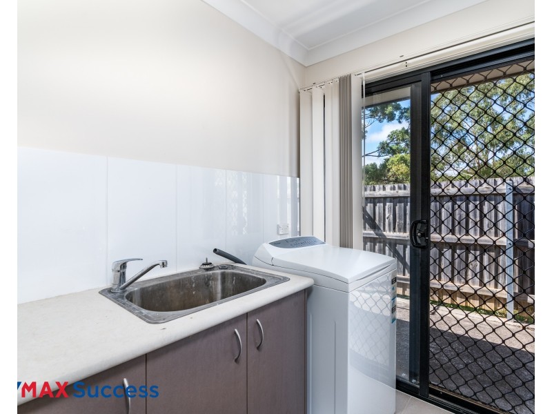 2/16 Barwick Court, Wilsonton Heights QLD 4350