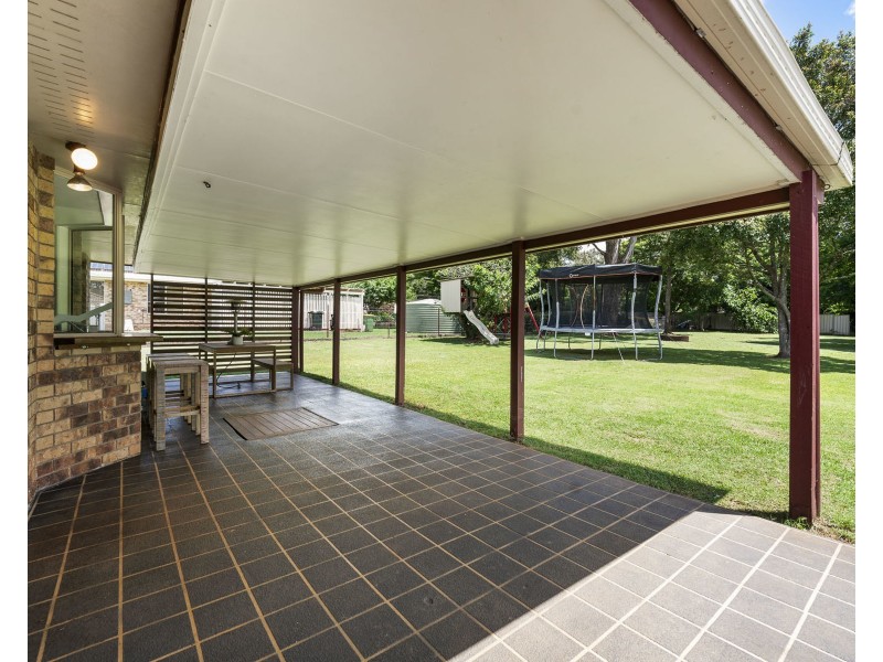 5 Reis Road, Highfields QLD 4352