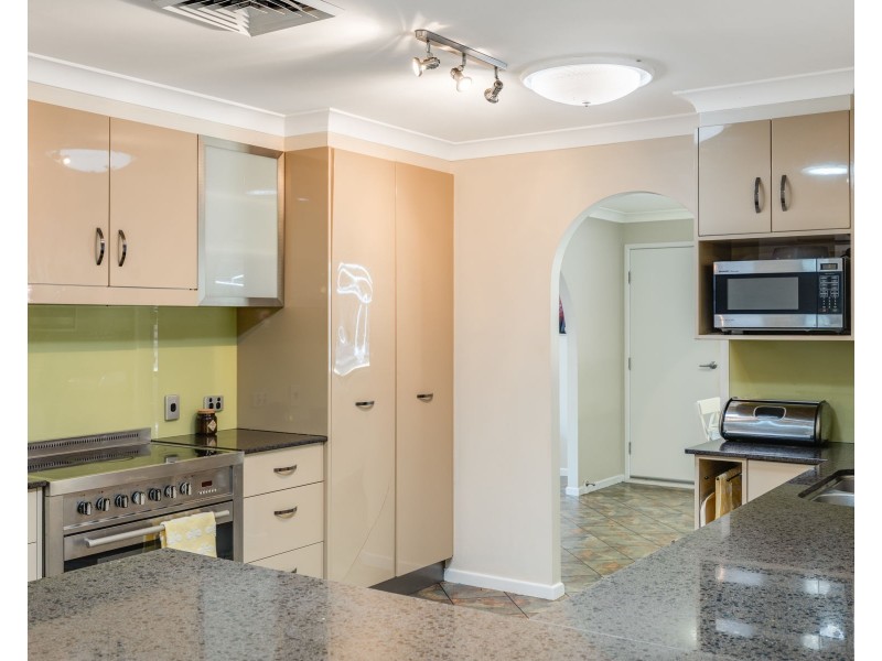 4 Binda Drive, Cranley QLD 4350