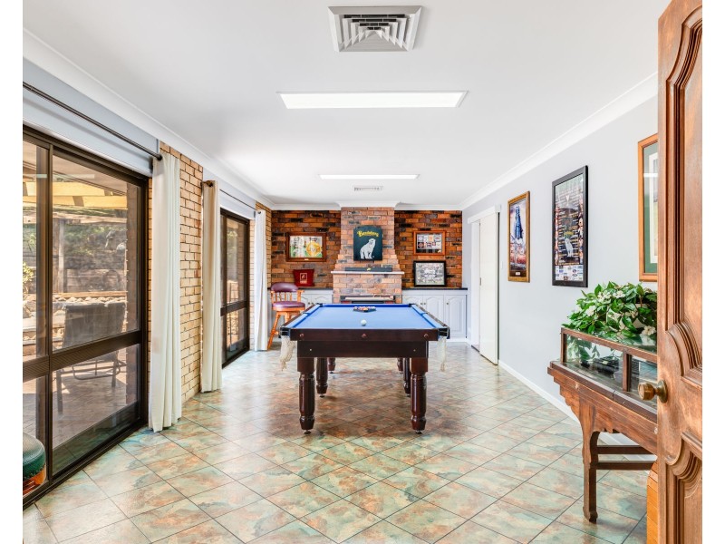 4 Binda Drive, Cranley QLD 4350