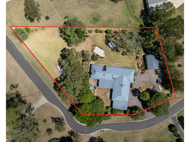 4 Binda Drive, Cranley QLD 4350