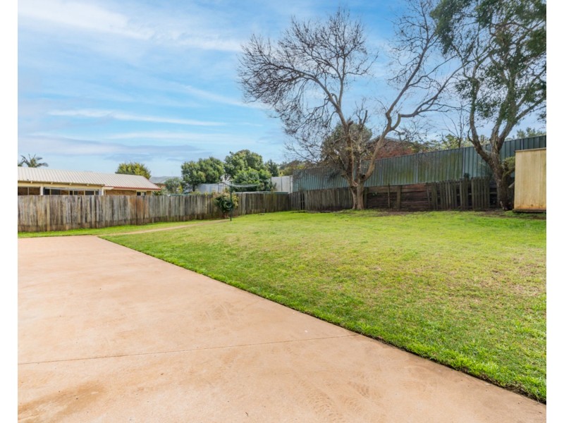 5 Baron Court, Wilsonton QLD 4350