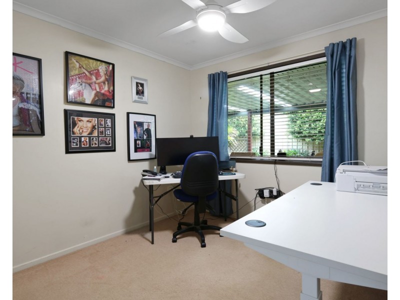 14 Sapphire Court, Kearneys Spring QLD 4350