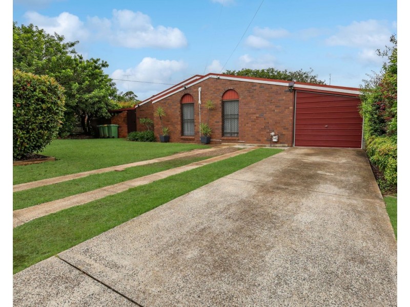 14 Sapphire Court, Kearneys Spring QLD 4350