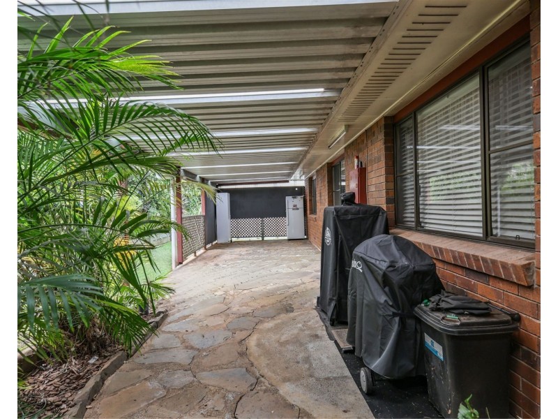 14 Sapphire Court, Kearneys Spring QLD 4350