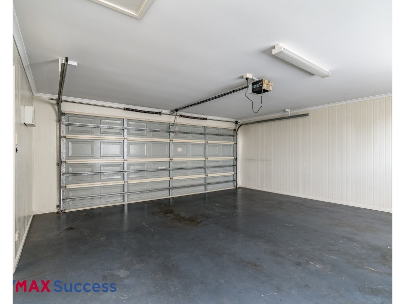 2/3 Jewell Street, Centenary Heights QLD 4350