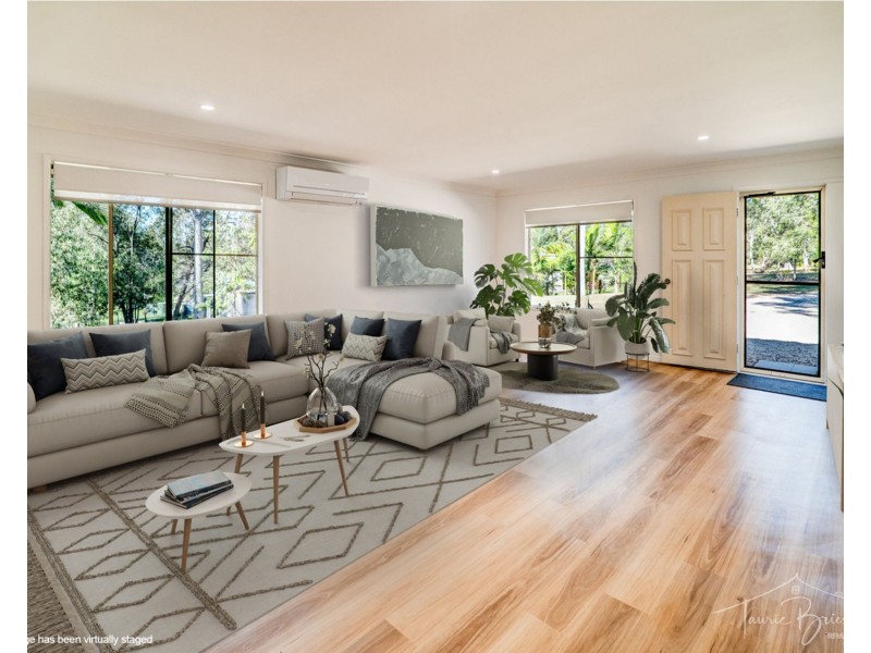 33 Andrews Court, Regency Downs QLD 4341