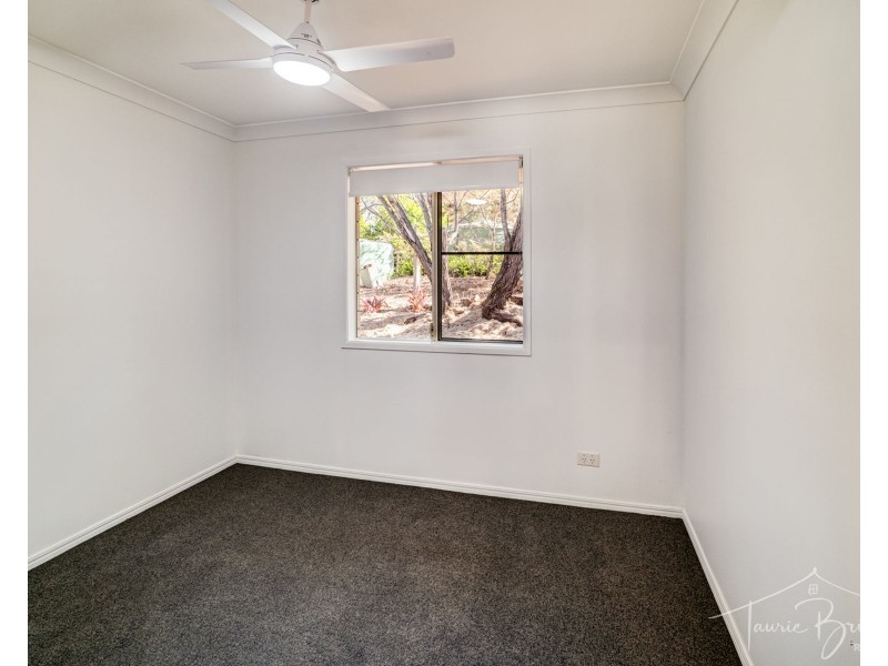 33 Andrews Court, Regency Downs QLD 4341