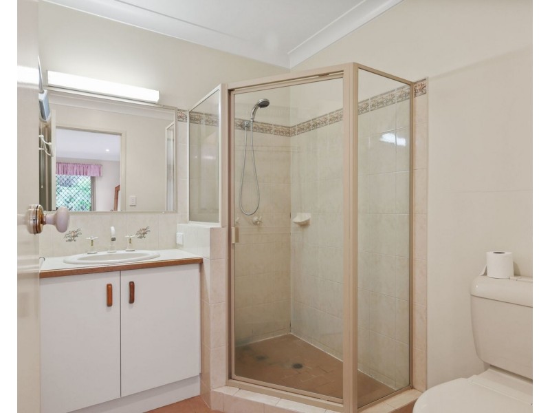 5 Pamela Court, Highfields QLD 4352