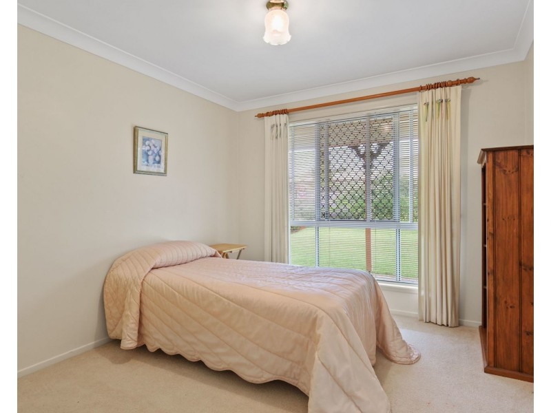 5 Pamela Court, Highfields QLD 4352