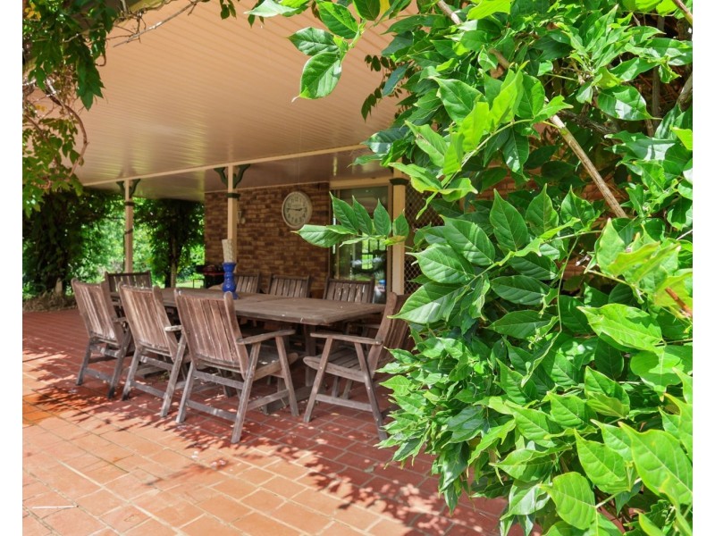 5 Pamela Court, Highfields QLD 4352