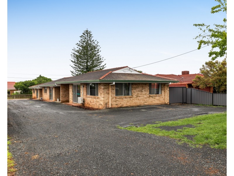 1/26 Paradise Street, Harristown QLD 4350