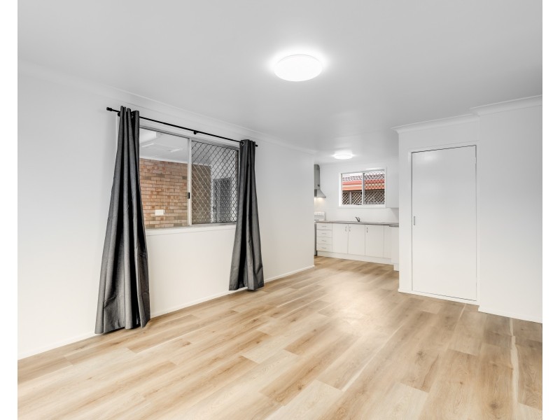 1/26 Paradise Street, Harristown QLD 4350