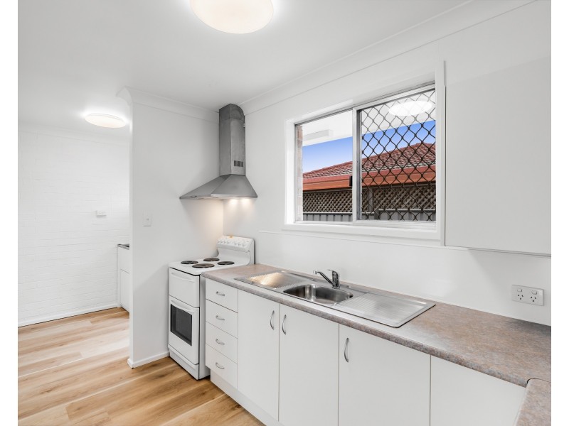 1/26 Paradise Street, Harristown QLD 4350