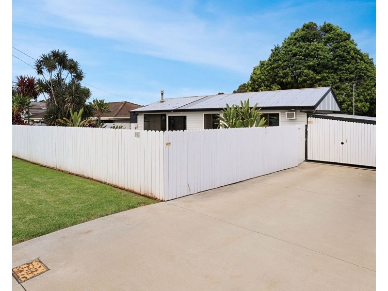 32 Vanity Street, Rockville QLD 4350