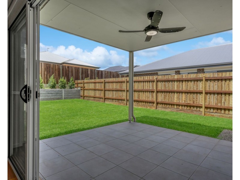 10 McEwan Crescent, Kearneys Spring QLD 4350