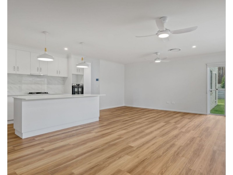 10 McEwan Crescent, Kearneys Spring QLD 4350