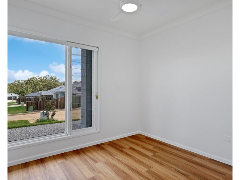 10 McEwan Crescent, Kearneys Spring QLD 4350