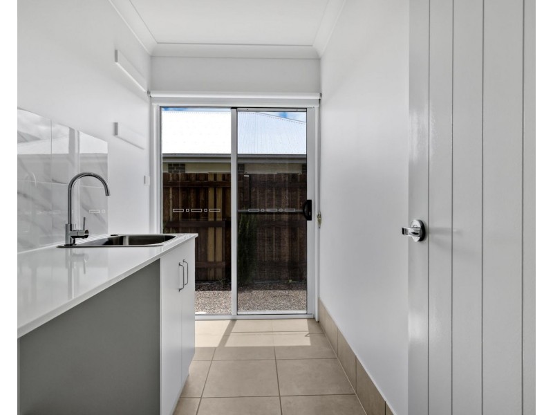 10 McEwan Crescent, Kearneys Spring QLD 4350