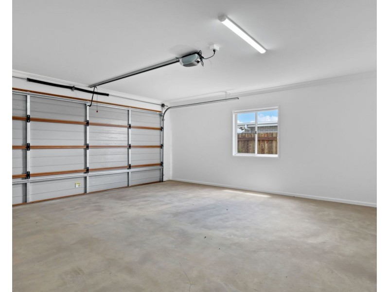 10 McEwan Crescent, Kearneys Spring QLD 4350