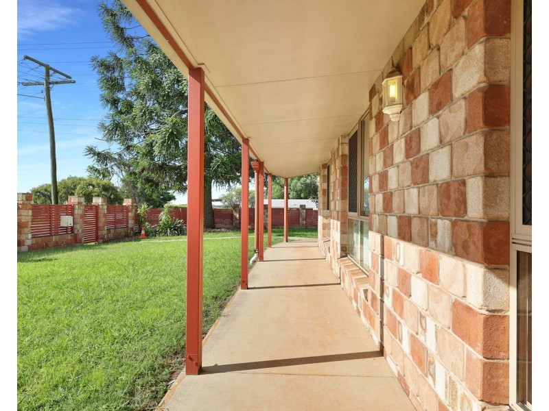 2 Japonica Street, Newtown QLD 4350