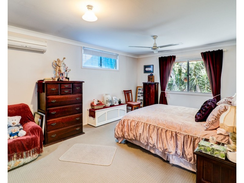11 Andrews Court, Regency Downs QLD 4341