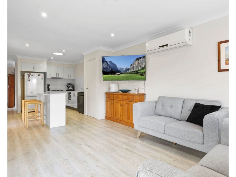 2/24 Sanctuary Drive, Cranley QLD 4350