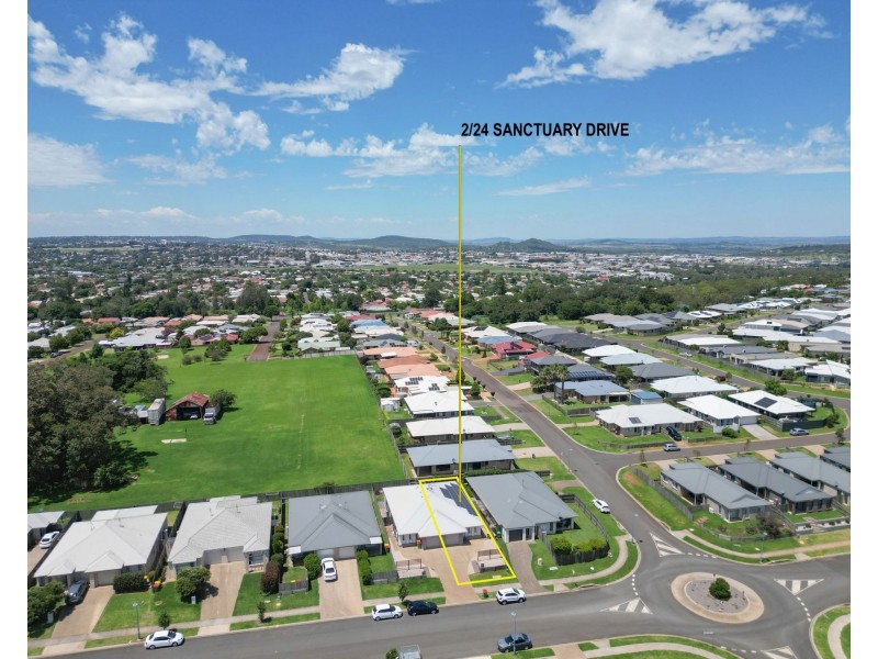 2/24 Sanctuary Drive, Cranley QLD 4350