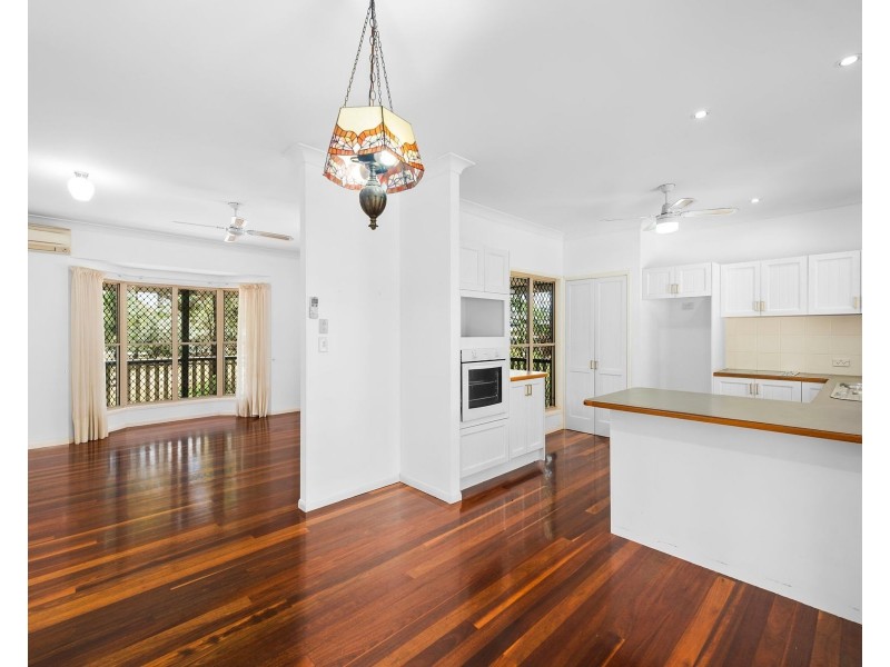 23 Australia II Drive, Kensington Grove QLD 4341