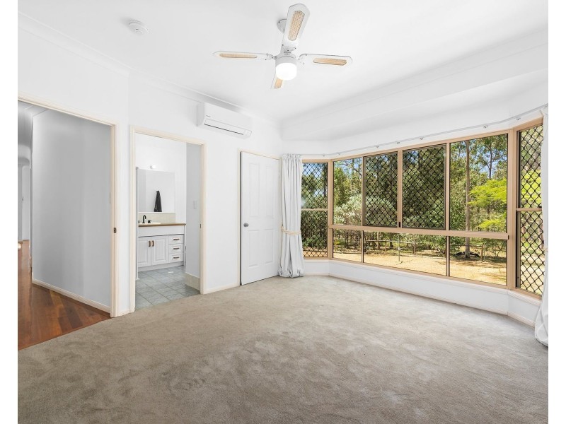23 Australia II Drive, Kensington Grove QLD 4341