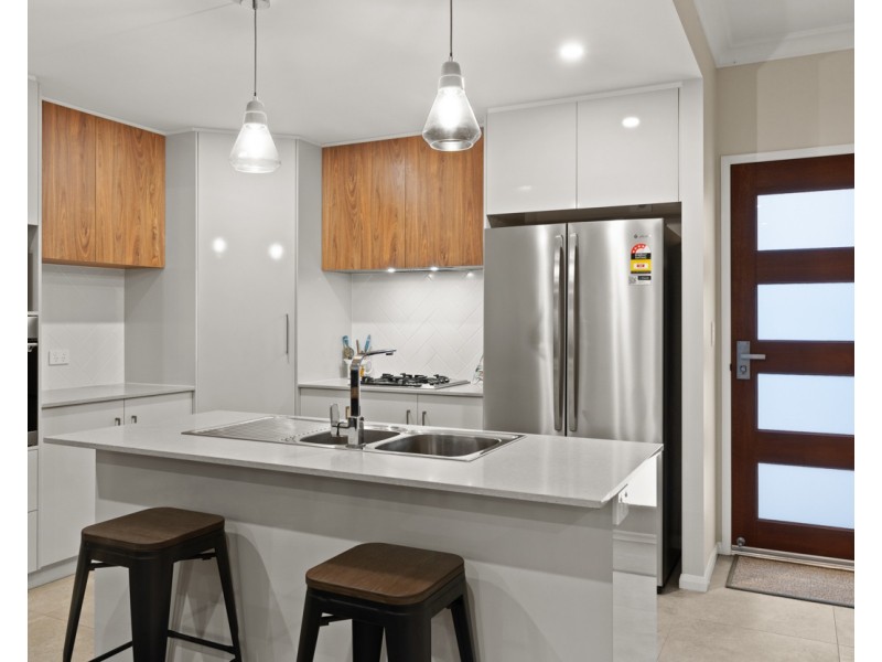 25/563-571 Hume Street, Kearneys Spring QLD 4350