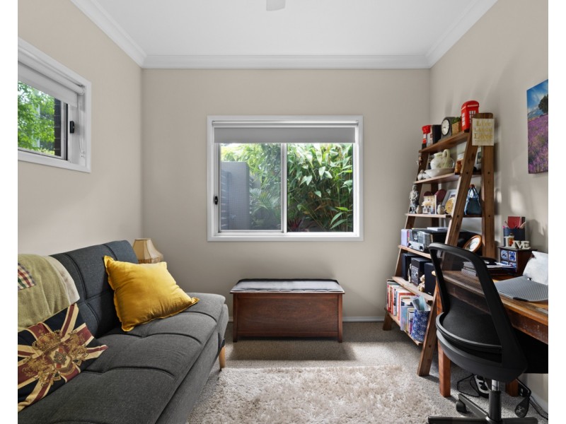 25/563-571 Hume Street, Kearneys Spring QLD 4350