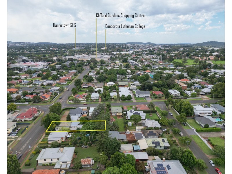 165 Holberton Street, Newtown QLD 4350