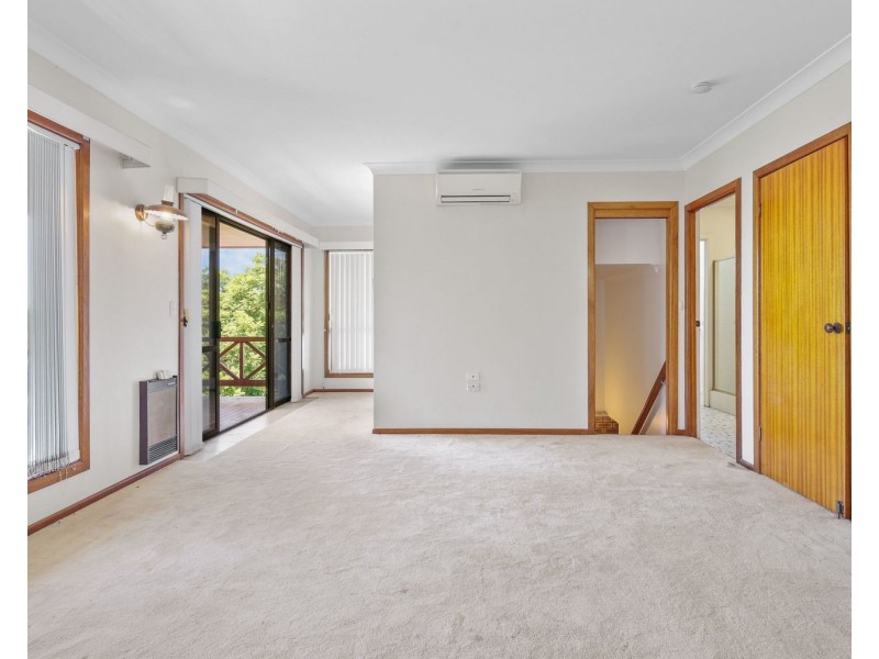 16 Dorge Street, Middle Ridge QLD 4350