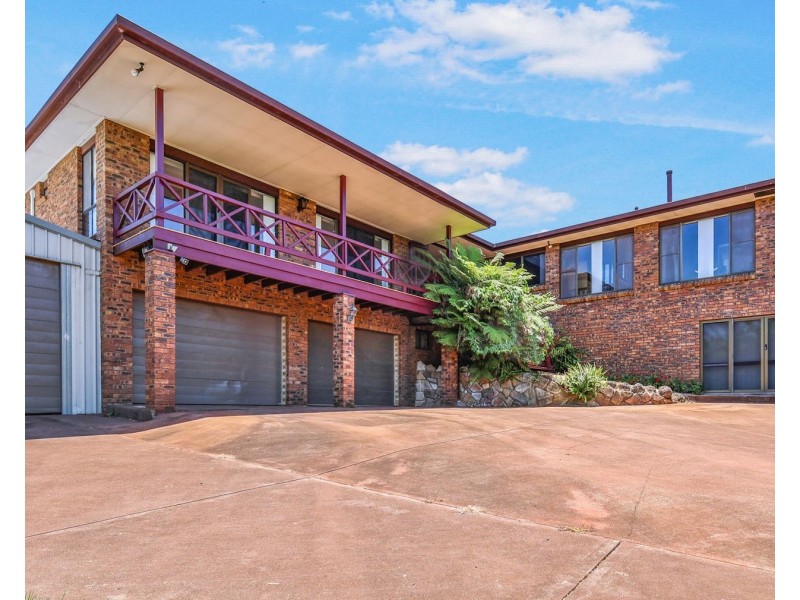 16 Dorge Street, Middle Ridge QLD 4350