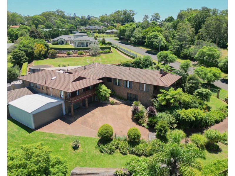 16 Dorge Street, Middle Ridge QLD 4350