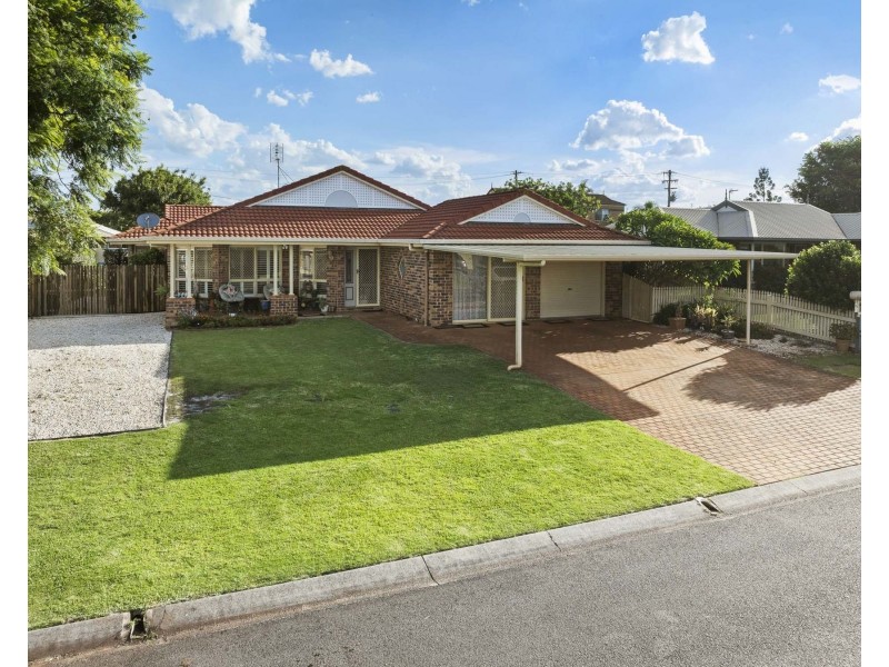 22 Hennenlotter Court, Kearneys Spring QLD 4350