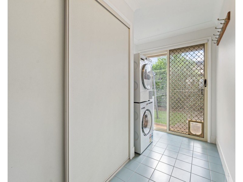 22 Hennenlotter Court, Kearneys Spring QLD 4350