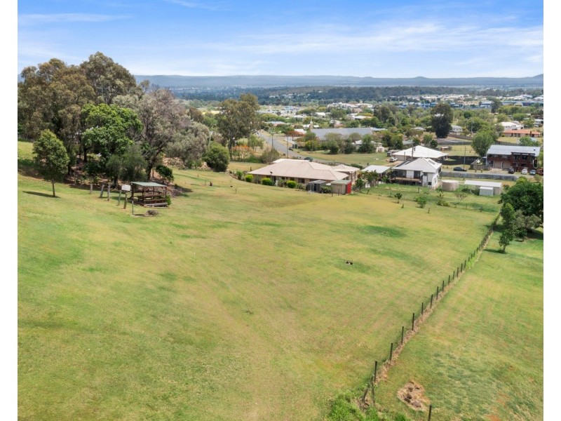26 Donaldson Road, Plainland QLD 4341