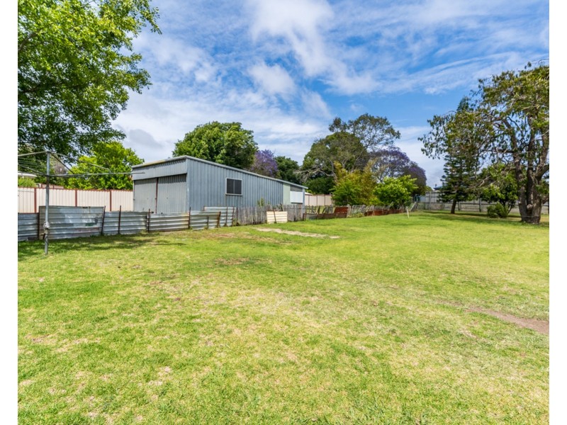 17-19 Ellis Street, Wilsonton QLD 4350