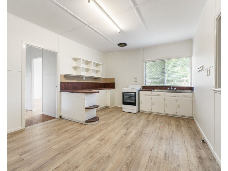 17-19 Ellis Street, Wilsonton QLD 4350