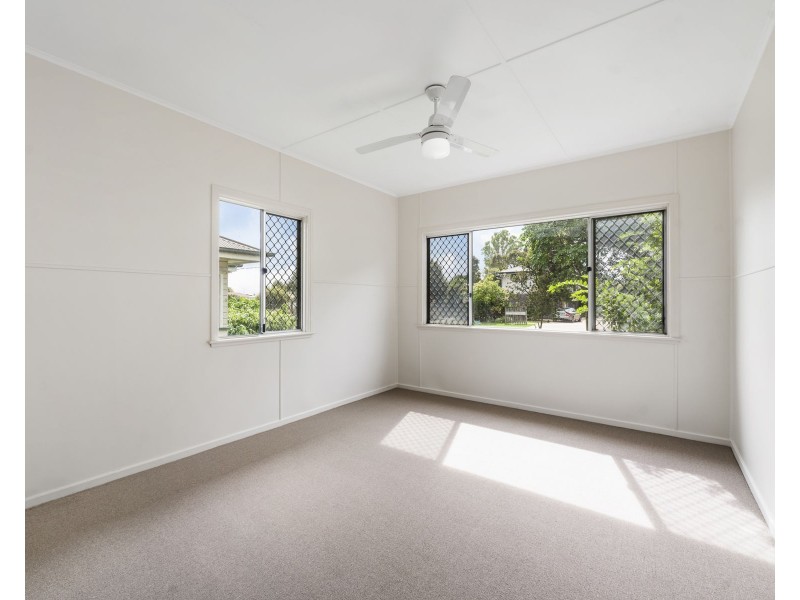 17-19 Ellis Street, Wilsonton QLD 4350