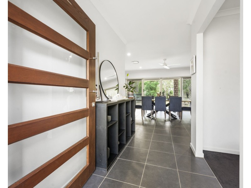 19 Plover Court, Laidley Heights QLD 4341