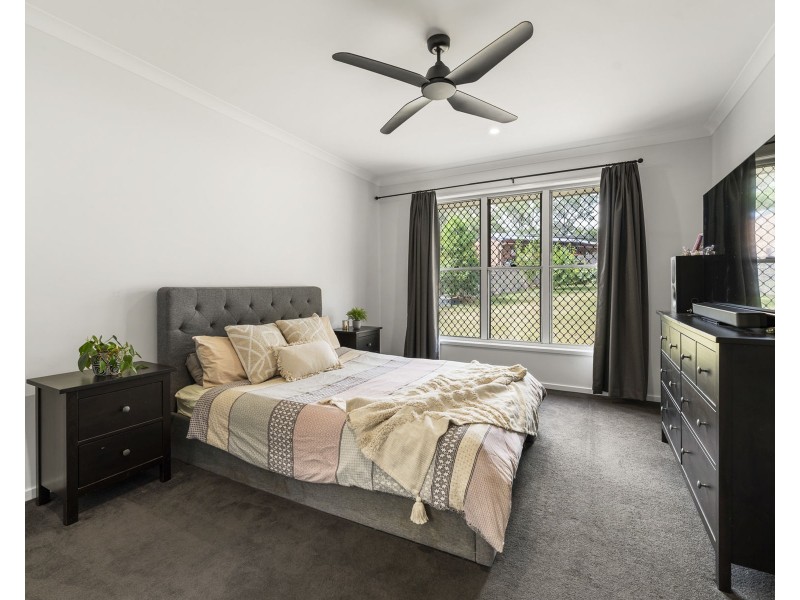 19 Plover Court, Laidley Heights QLD 4341