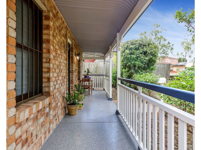 15 Stanford Place, Forest Lake QLD 4078