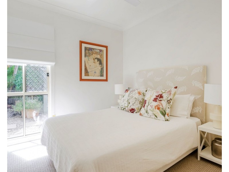 15 Stanford Place, Forest Lake QLD 4078