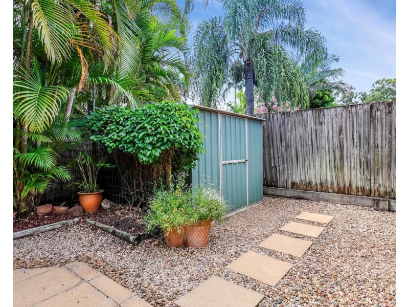 15 Stanford Place, Forest Lake QLD 4078