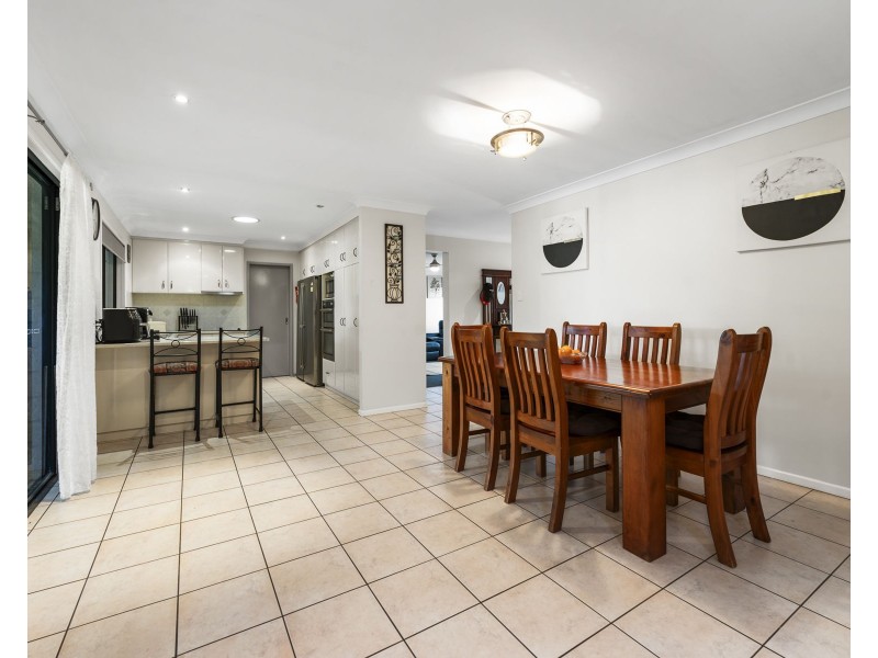 5 Amy Court, Westbrook QLD 4350